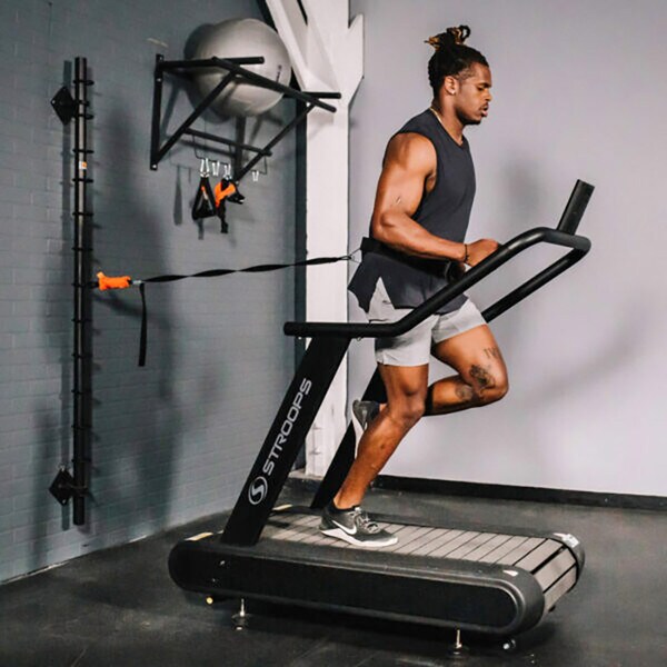 Stroops self-propelled treadmill